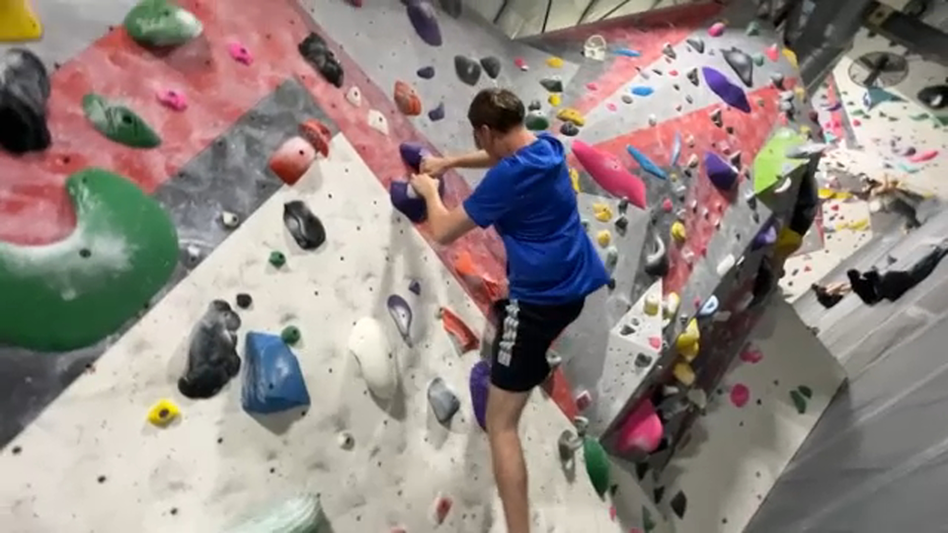 Duncan Polytechnical rock climbing team helps students build strength ...