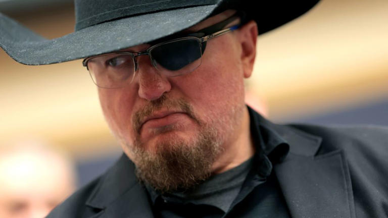 Justice Department moves to dismiss Proud Boys and Oath Keepers ...