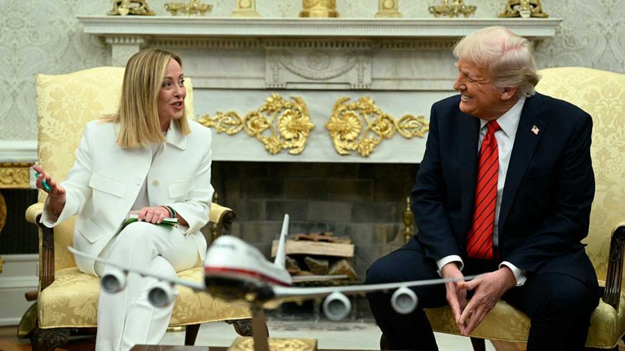 Trump vuelve a atacar al Papa y suma a Giorgia Meloni: "Irán volaría ...