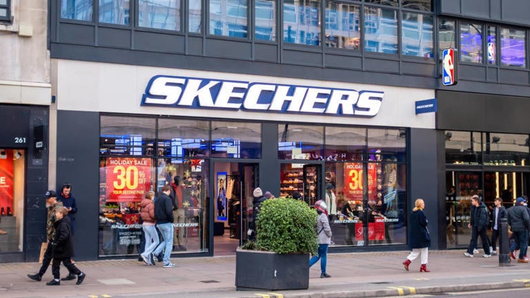 Skechers Go Recover Refresh slide sandals: Just $20 at Nordstrom Rack!