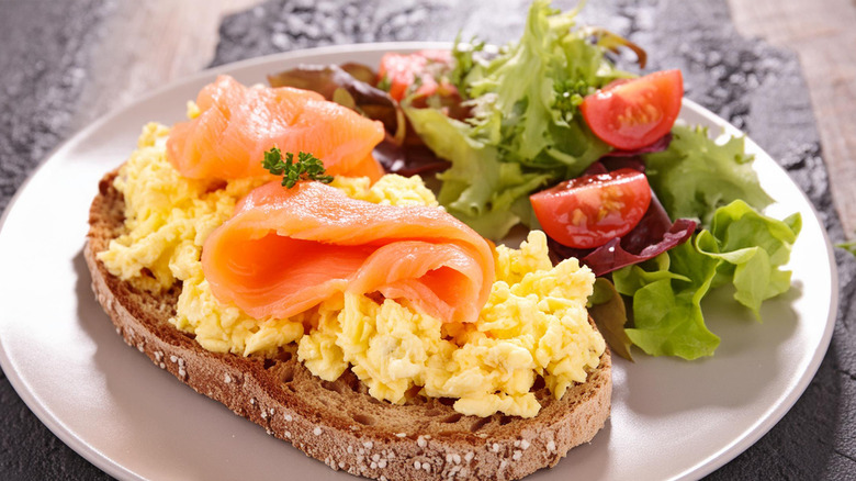 The 4 breakfast meats with the highest protein, and which to avoid