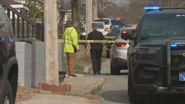 Man taken into custody after double stabbing in Warwick
