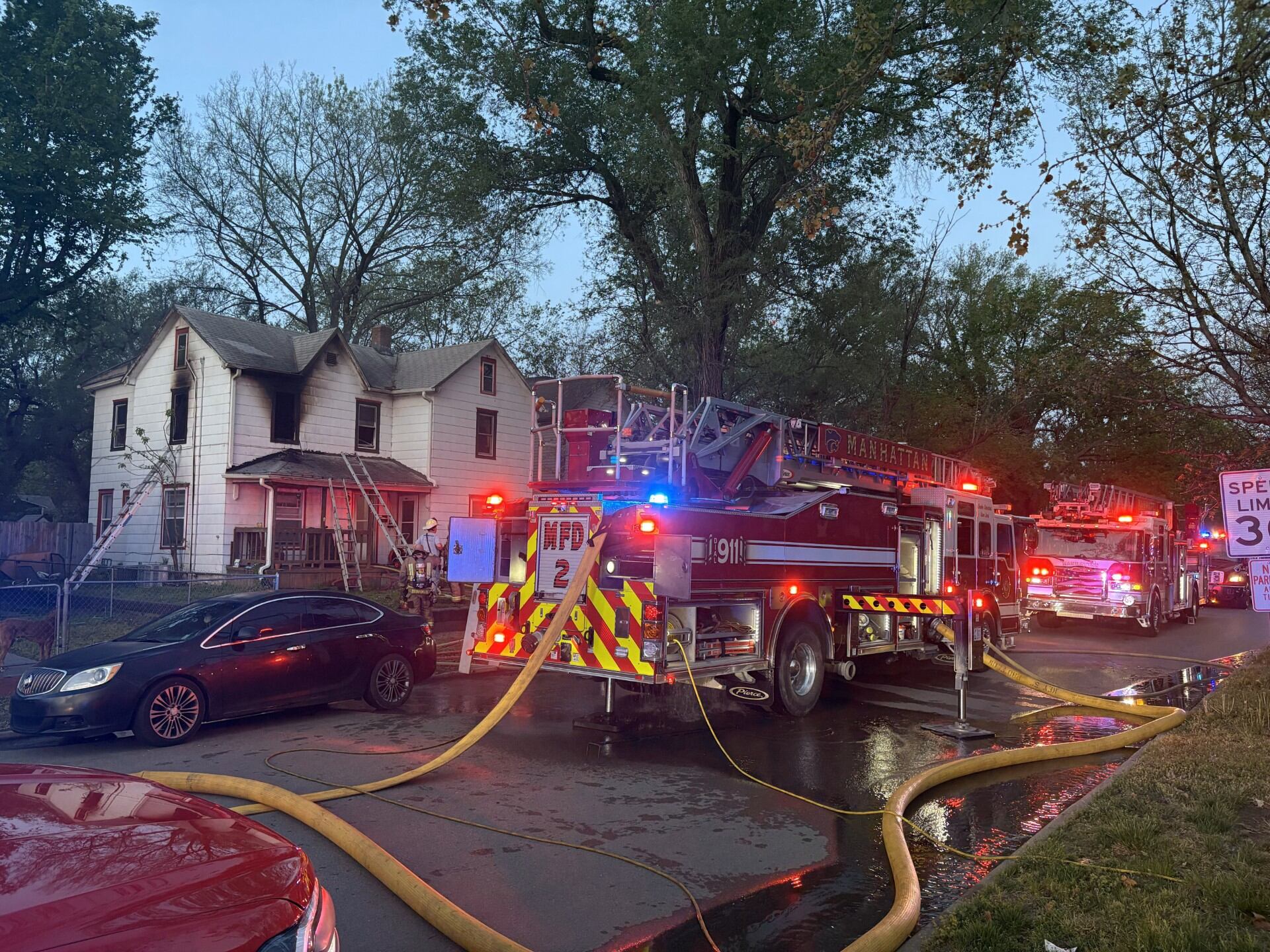 Two people rescued, three pets die in Manhattan structure fire