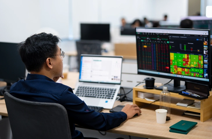 Đọc nhanh 15-4: Vinspace của tỉ phú Vượng sắp đưa vệ tinh đầu tiên lên quỹ đạo?