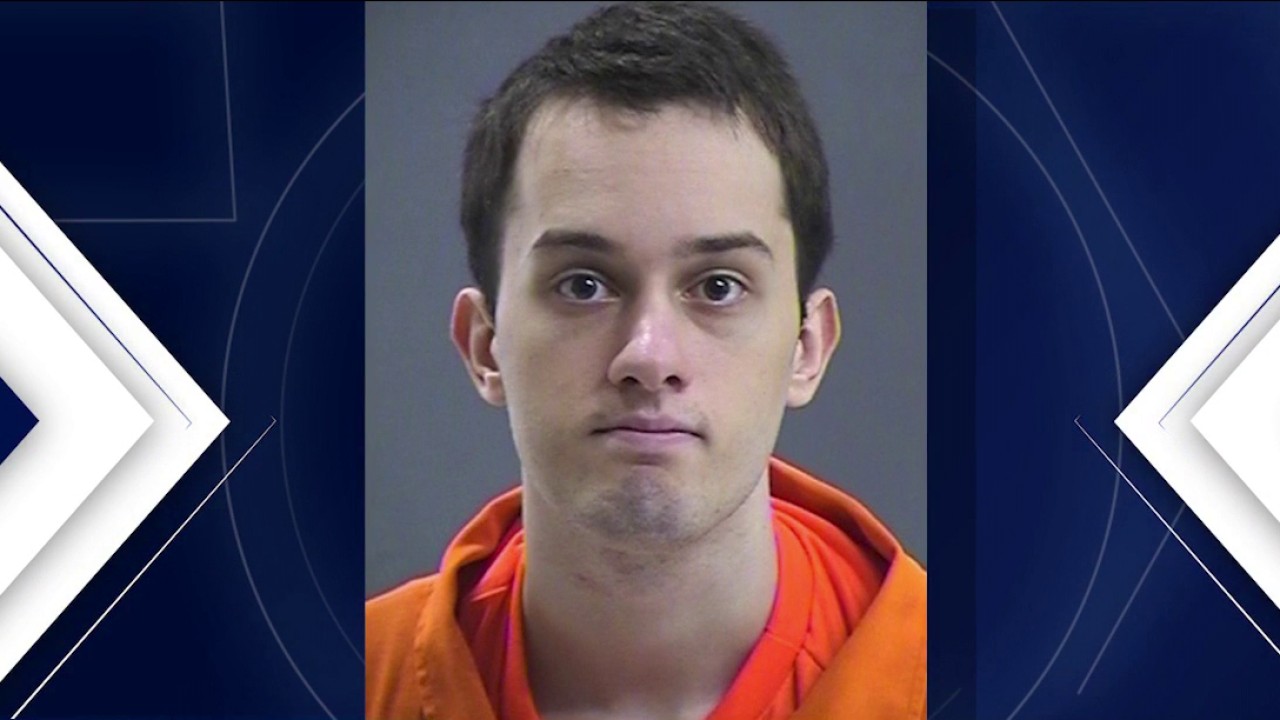 Man gets life in prison with possibility of parole for mother's murder