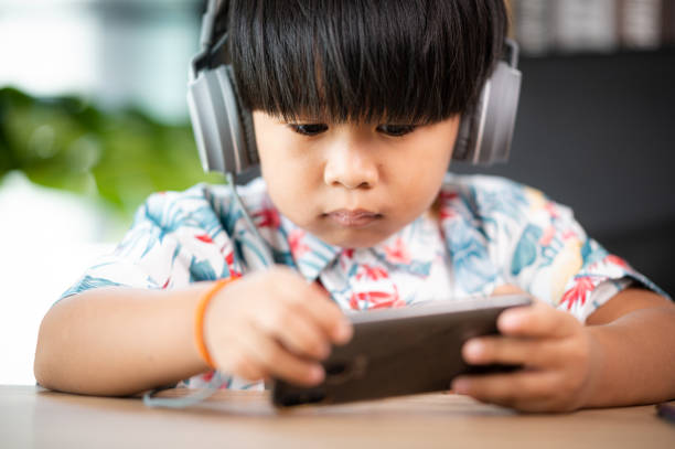 Étude: Sédentarité Augmente les Risques Cardiaques chez les Enfants - mode de vie news from Amazon S3