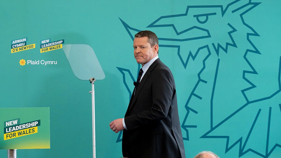 Poll predicts Labour to lose control in Wales for first time