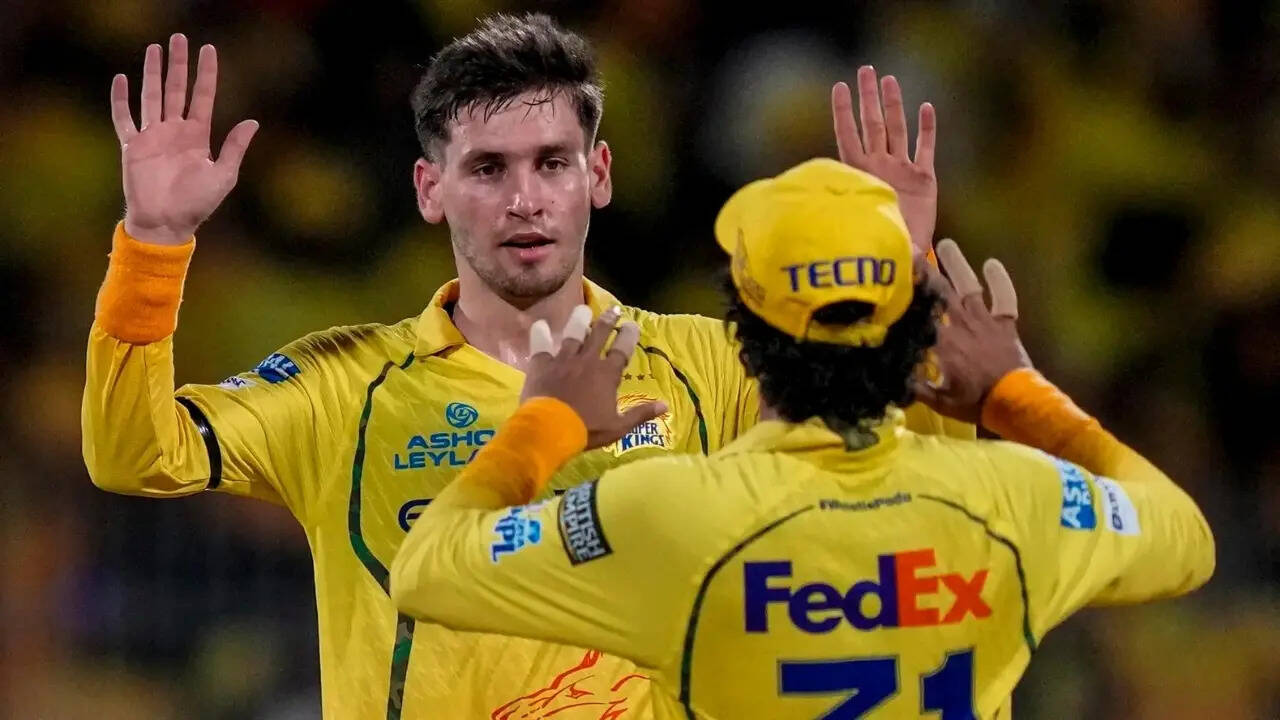 Yesterday IPL match result: Noor Ahmad leads CSK to 32-run win over KKR<br><br>