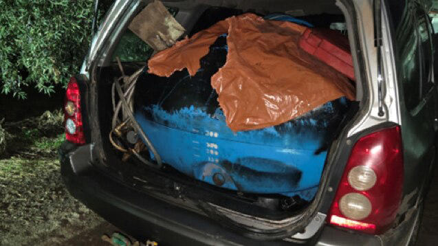 Police say the thefts involved a silver Mazda SUV fitted with a tank that was used to carry stolen diesel. (Supplied: SA Police News)