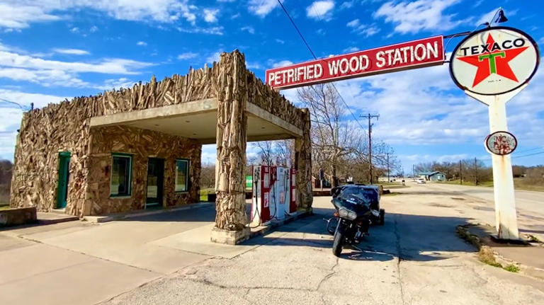 16 of the coolest old-school gas stations to check out across the US