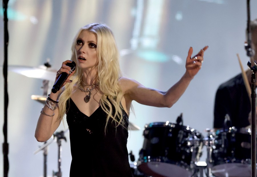 The Pretty Reckless singer bit by venomous spider on tour nearly 2 ...