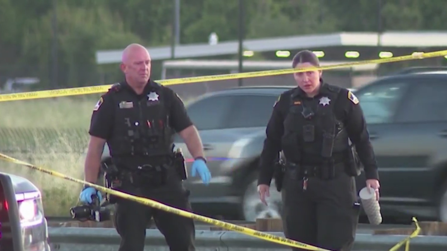 Suspect fatally shot by deputies after car chase on southbound I-5