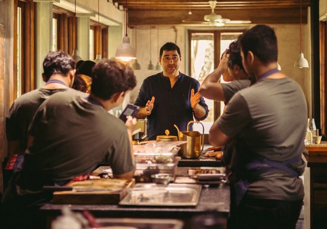 Led by the Himalayas, he reached the presidential table and Asia's 50 Best