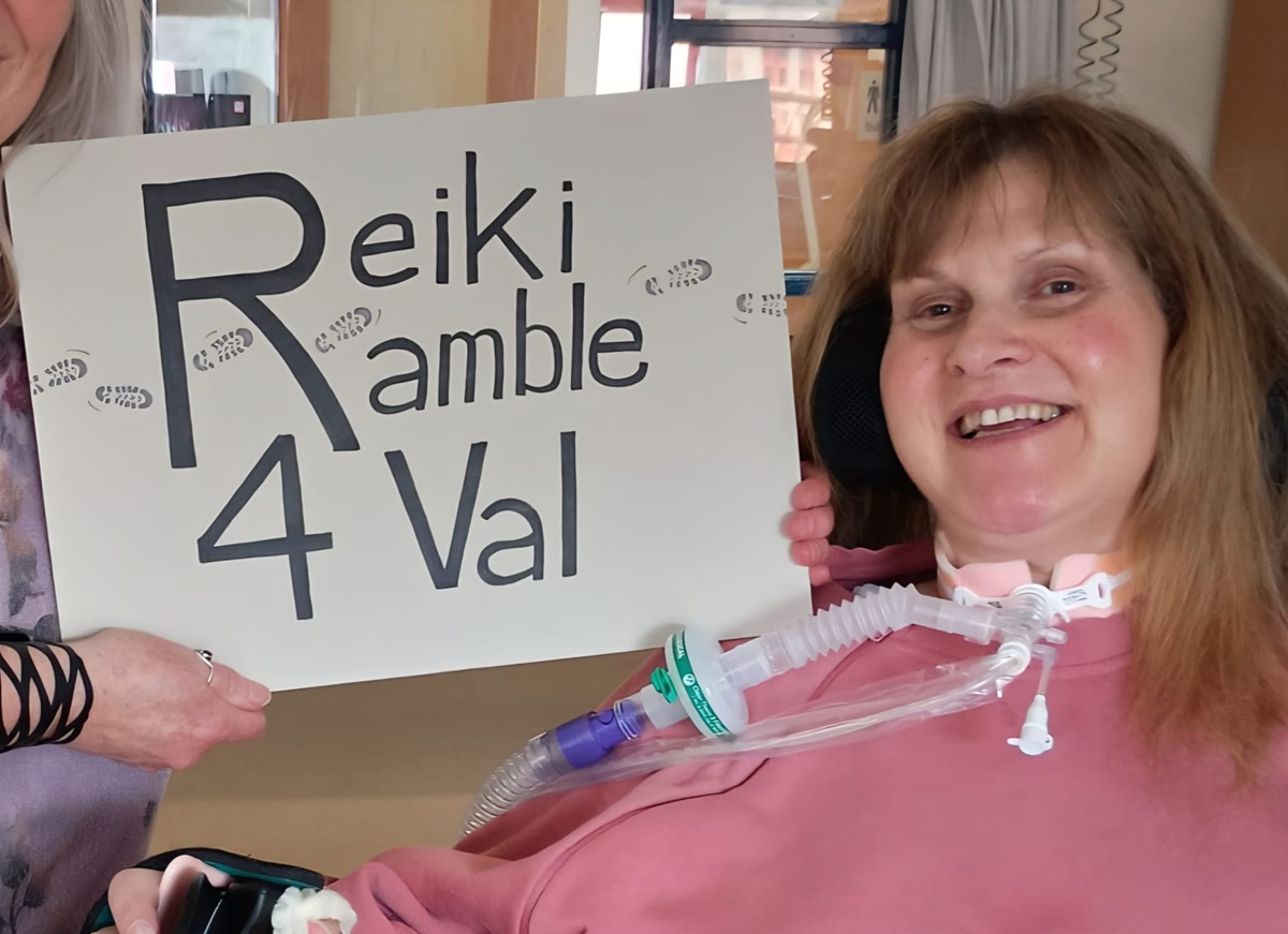 Paralysed Sheffield NHS physio who helped patients for 37 years thanks ...