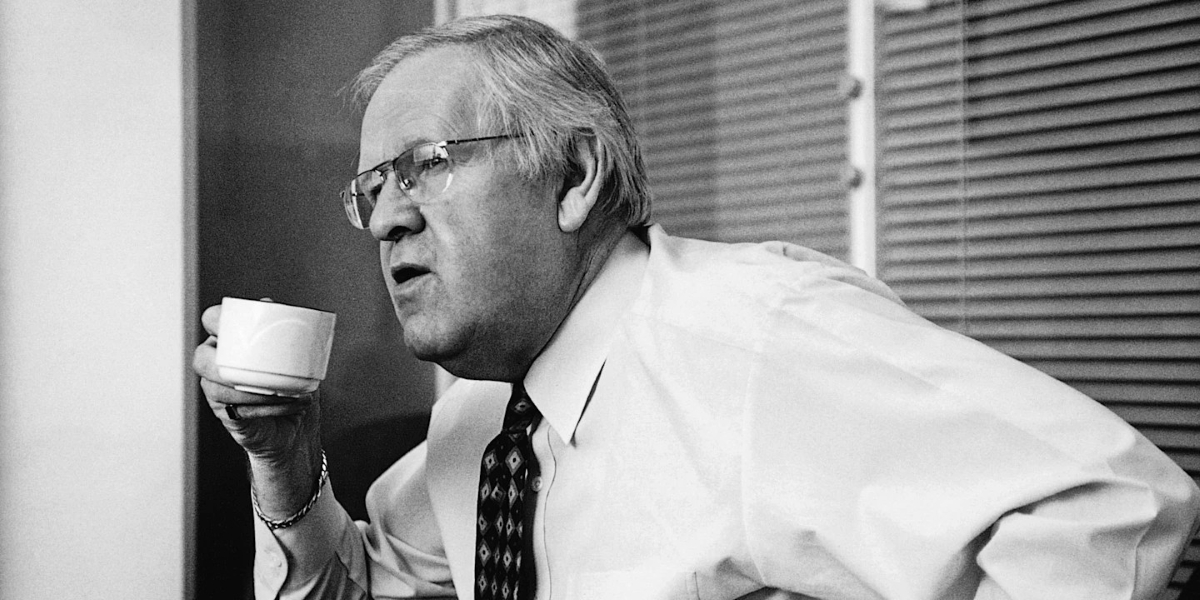 Chelsea pays tribute to Colin Hutchinson, the executive who helped ...