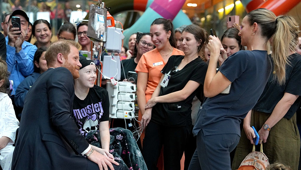 Megyn Kelly accuses Sussexes of staging hospital 'photo op'