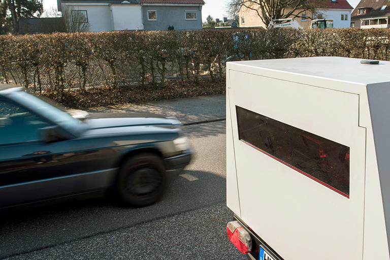Blitzer-Bilanz: Ein älterer Motorradfahrer raste besonders dreist