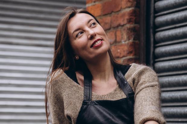 War refugee who owned fashion business in Ukraine starts successful art ...