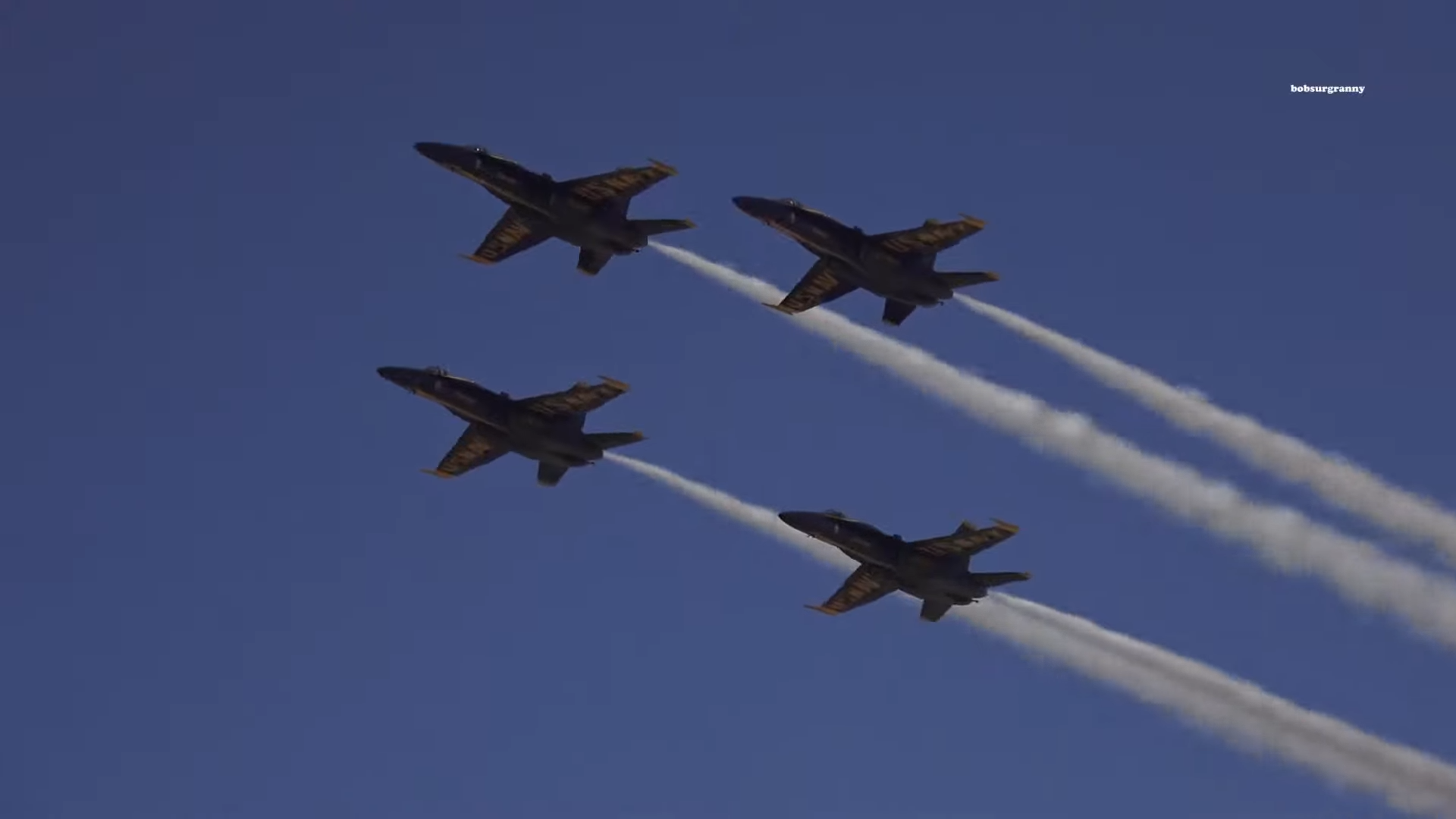 Watch legacy Hornets fly inches apart - 