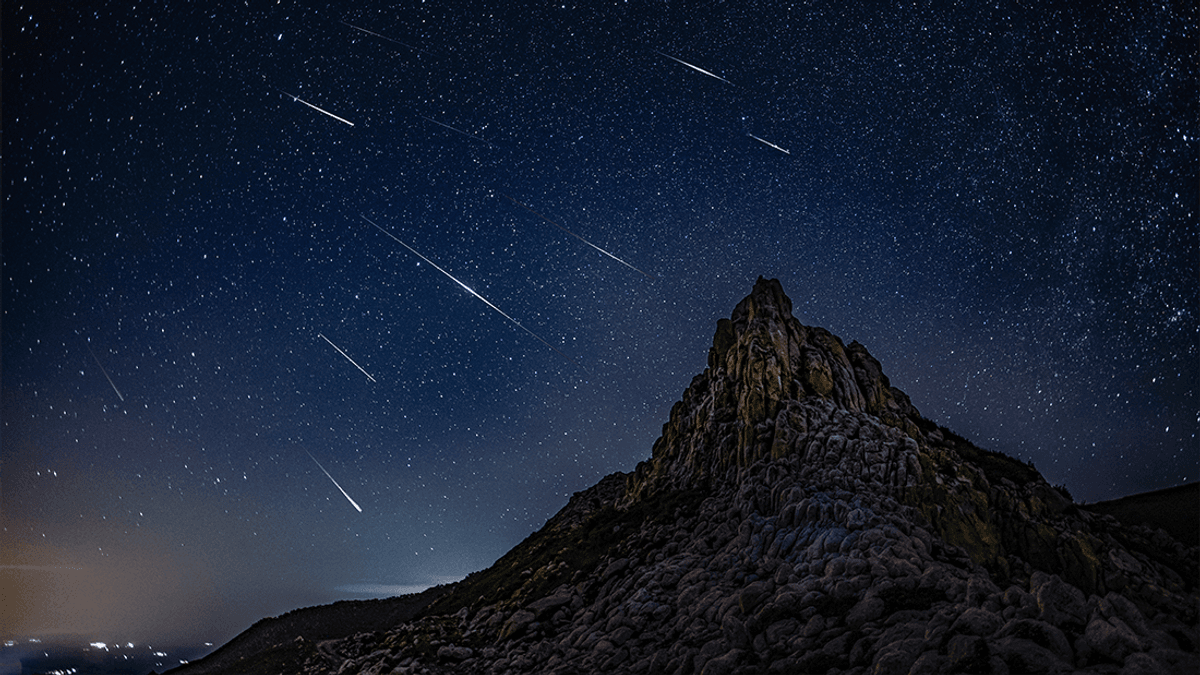 An asteroid that got ripped apart by the sun could be the source of a ...