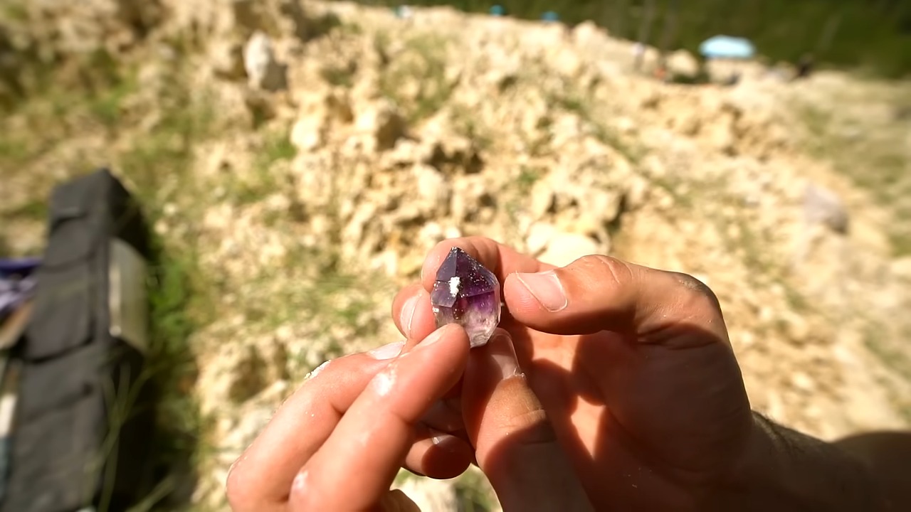 After digging himself into exhaustion, he hit the crystal that made the ...