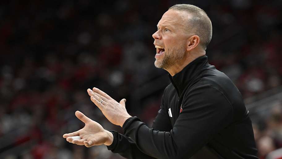 Louisville basketball gets huge update on former 5-star SF after key visit
