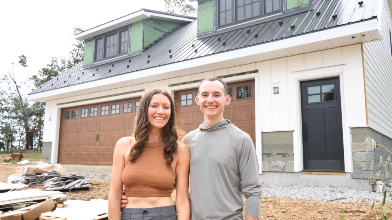 Watch builders construct their dream home in a one year timelapse