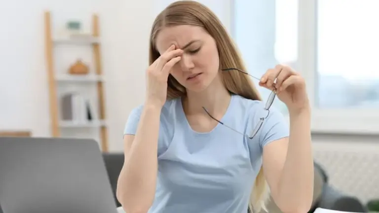 Can excessive screen time affect your hormones? Expert shares key ...
