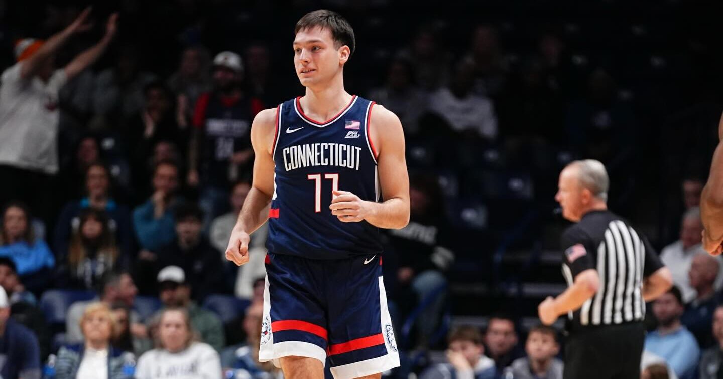 UConn guard Uros Paunovic to enter transfer portal
