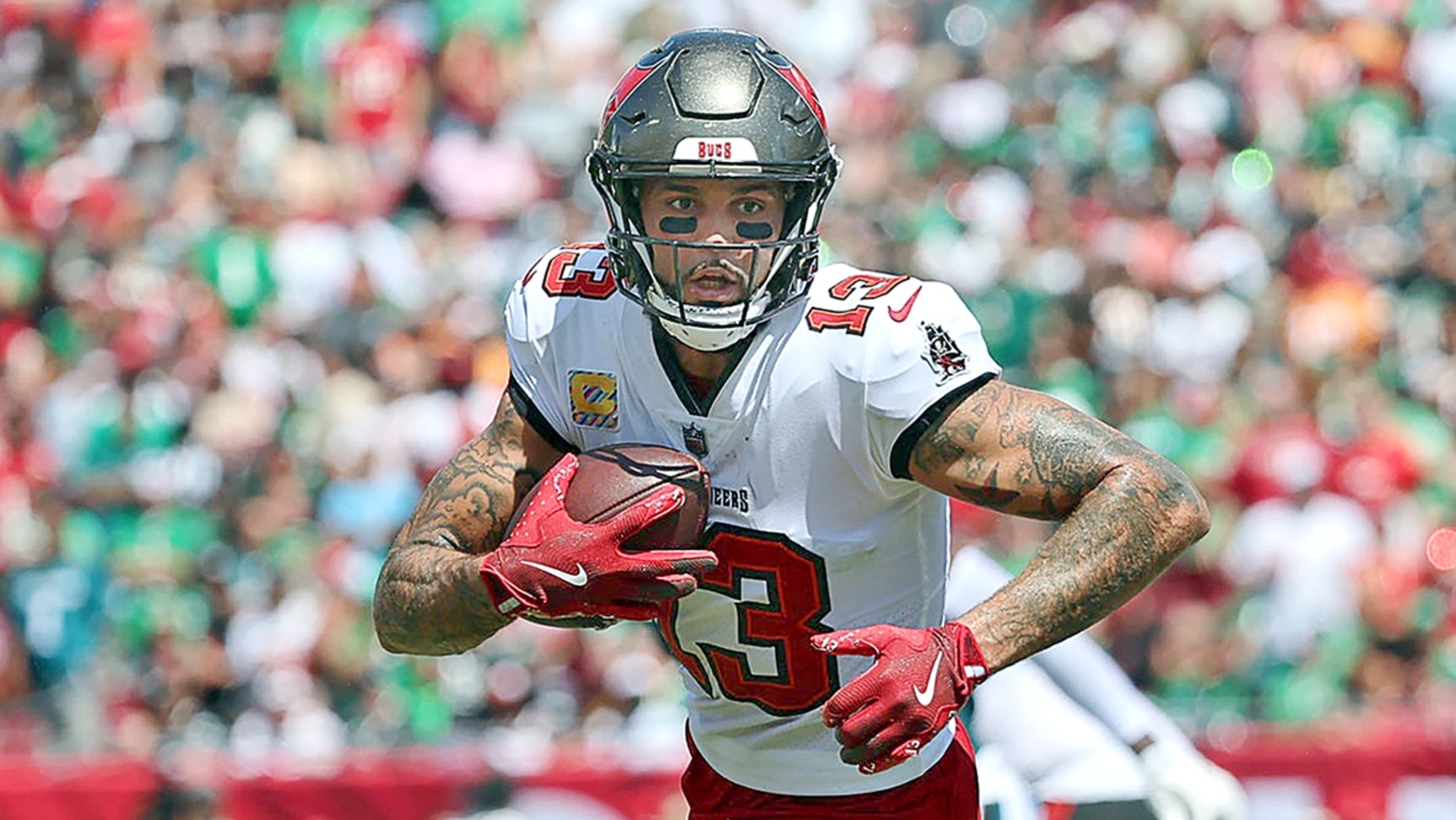 49ers WR Mike Evans' new jersey number seemingly revealed