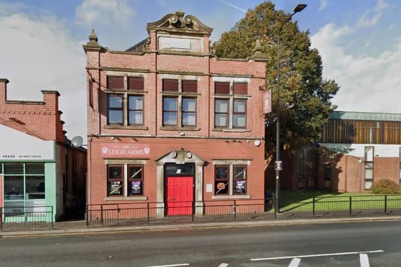 Plans to convert historic Leigh pub into flats and shops thrown out