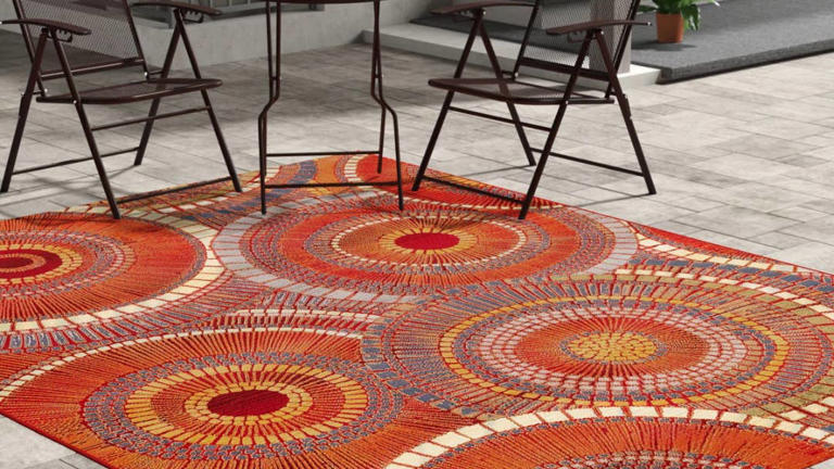 Transform your patio with Wayfair's 51% off geometric outdoor rug for ...
