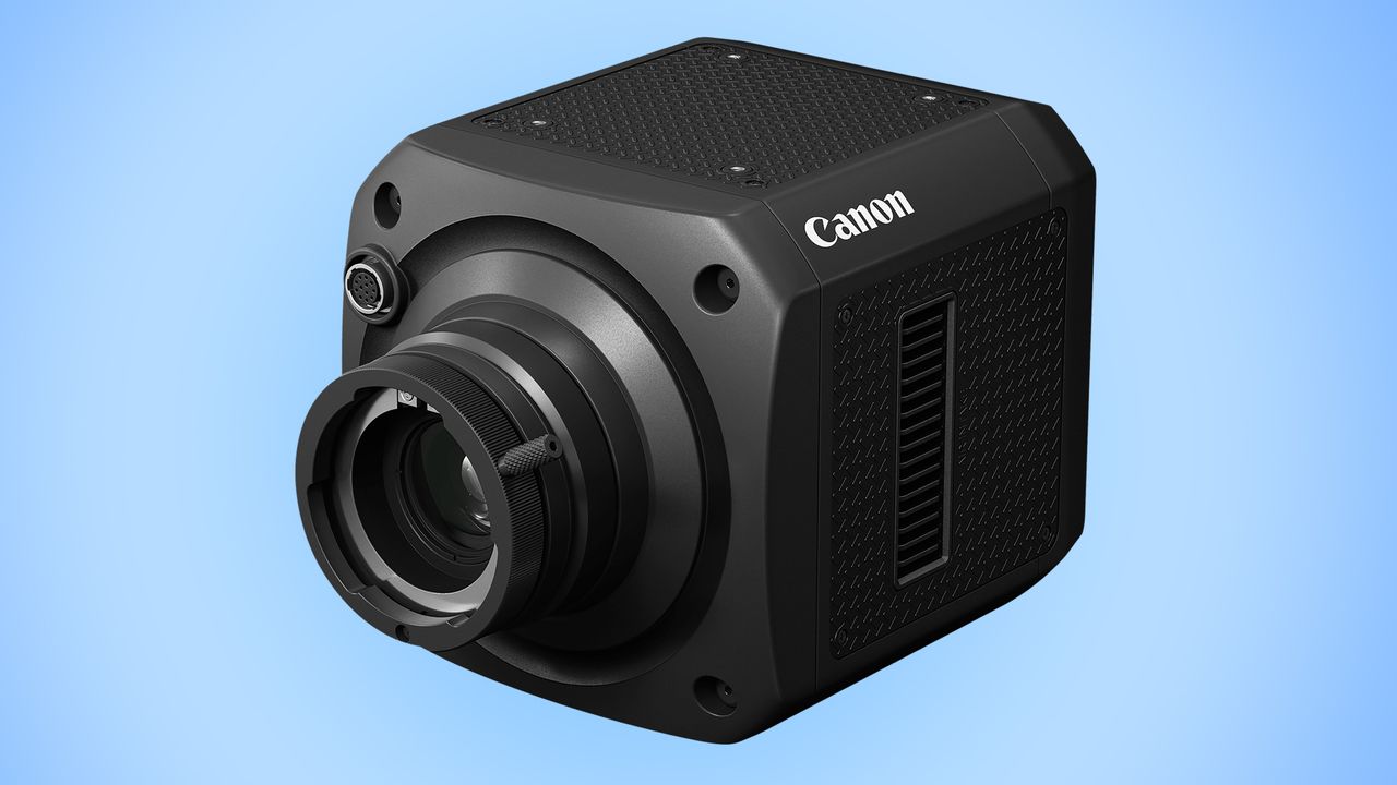 Canon’s new camera can see from miles away – even in the dark – but you ...
