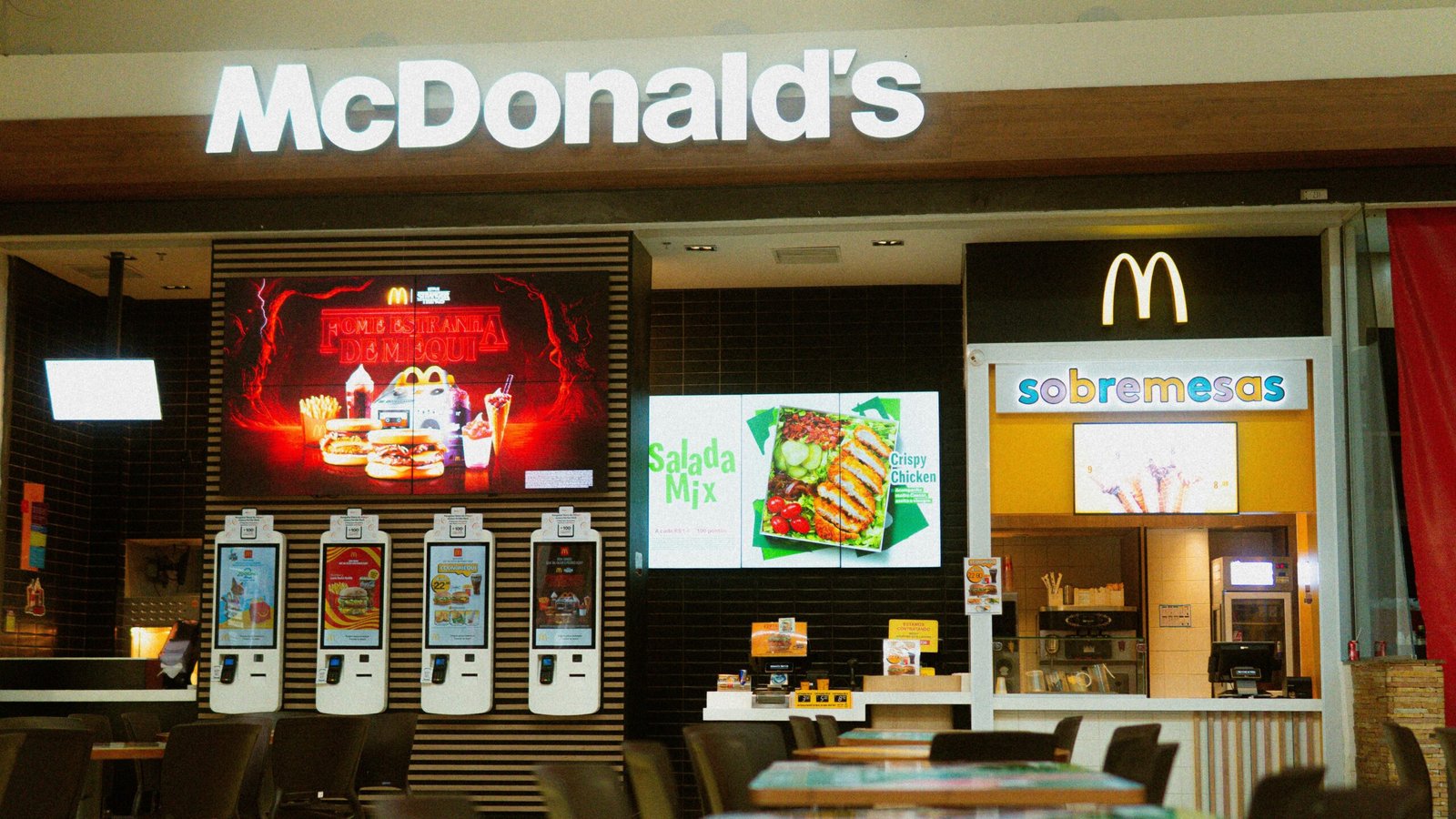 Remember when McDonald’s was inside Walmart? Here’s why it disappeared