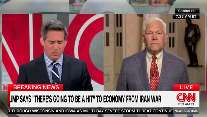 CNN anchor laughs at Trump claim that Fox 'misquoted' him in live interview