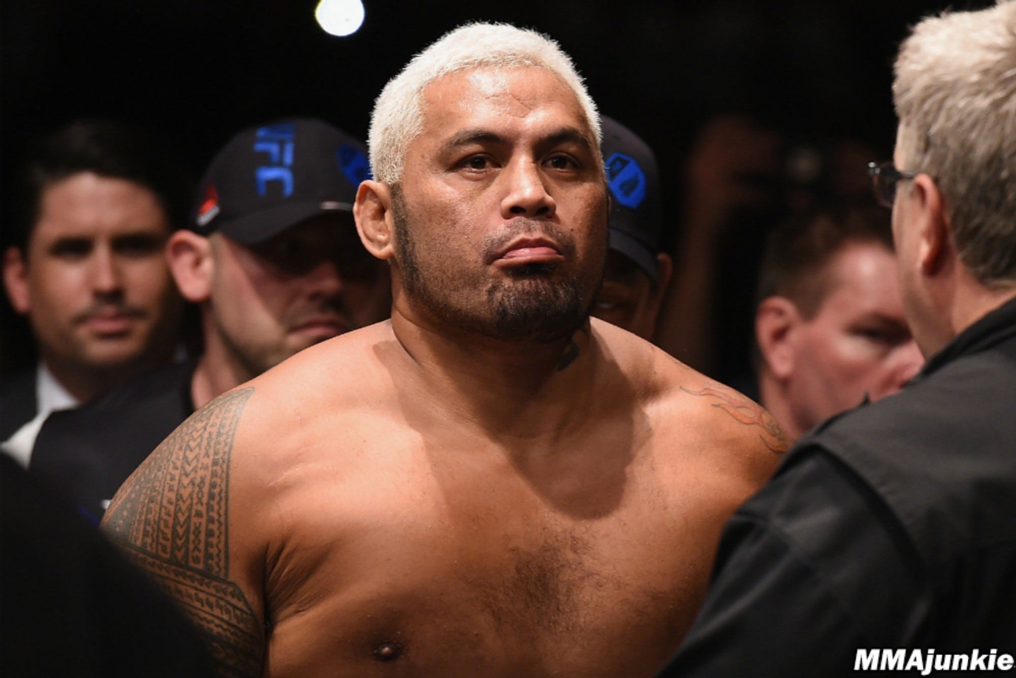 Former UFC star Mark Hunt arrested after alleged domestic incident