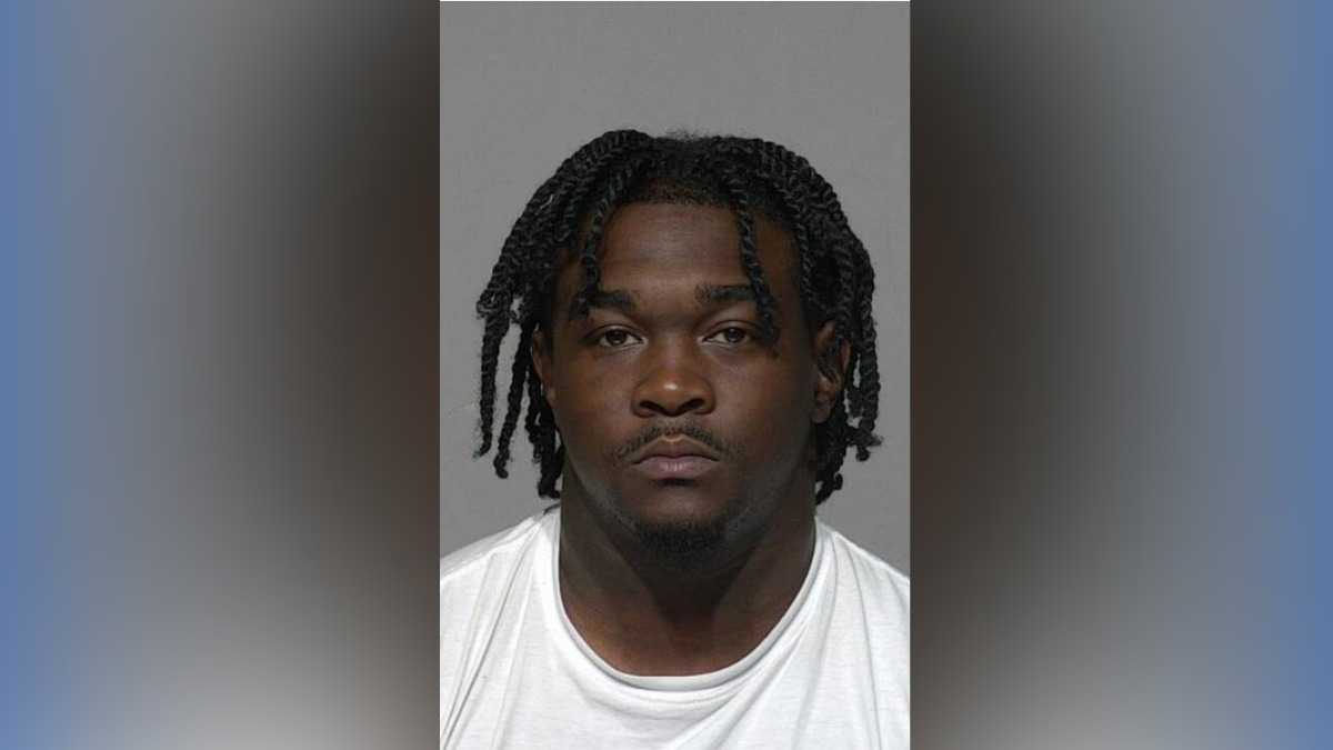 Unlicensed driver charged in crash that killed Milwaukee woman