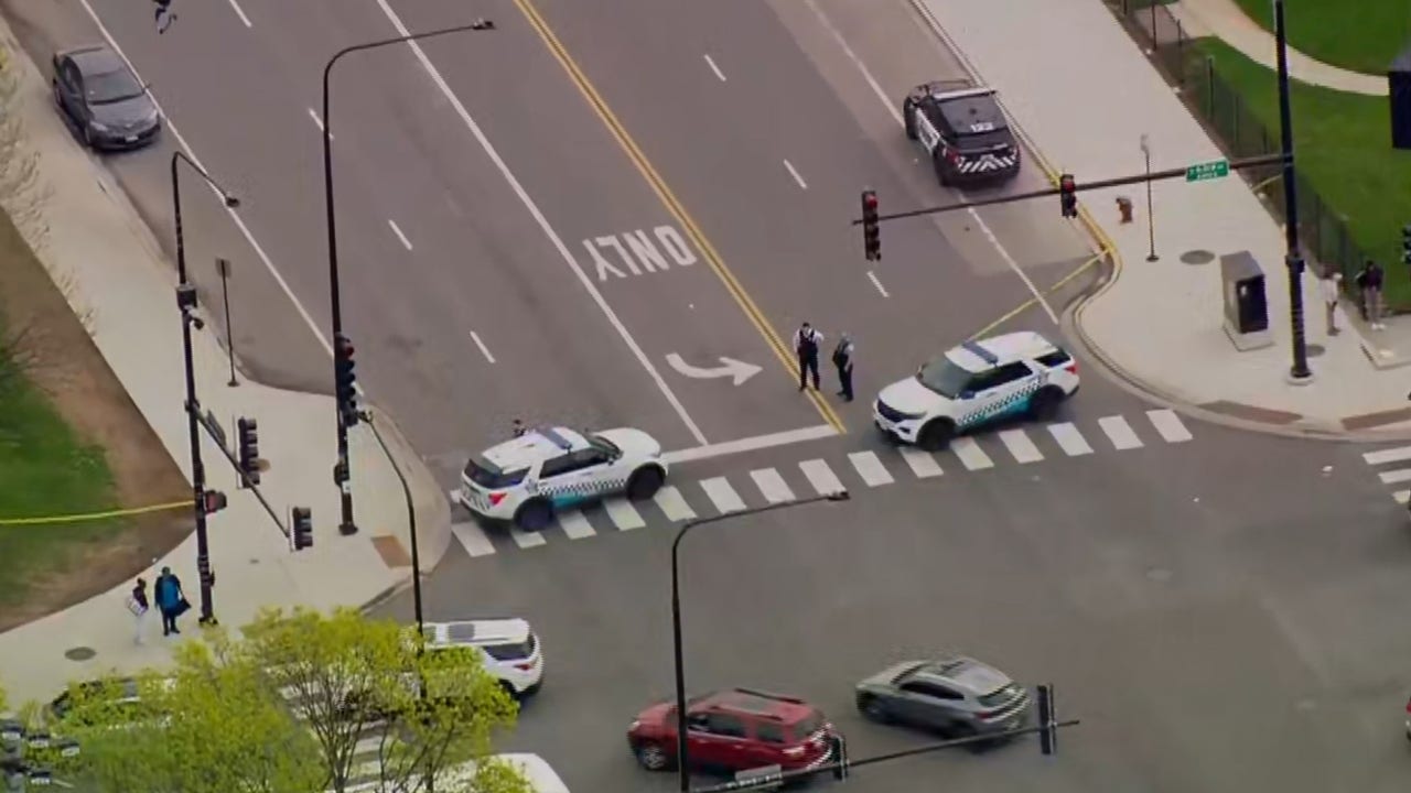 Teen boy killed, girl hurt in bus stop shooting near YMCA on Chicago’s ...