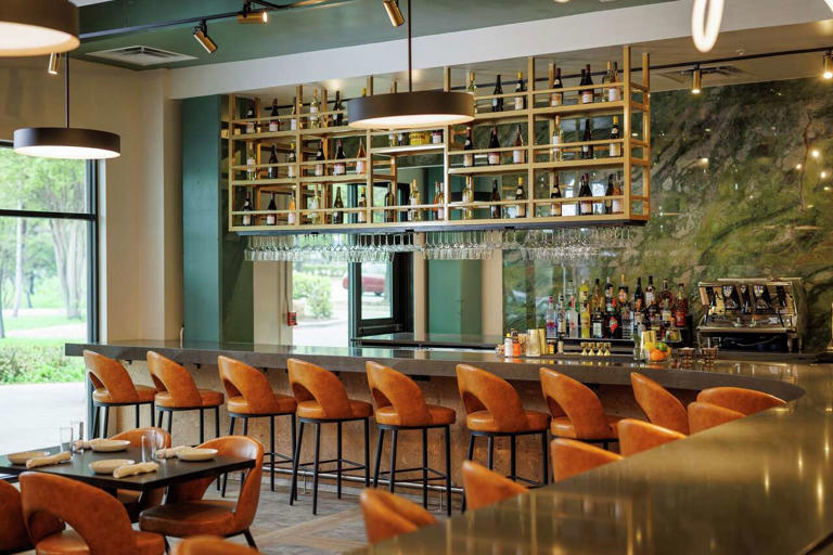 Remember Dallas' 45-year-old Bugatti restaurant? Sibling Italian spot ...