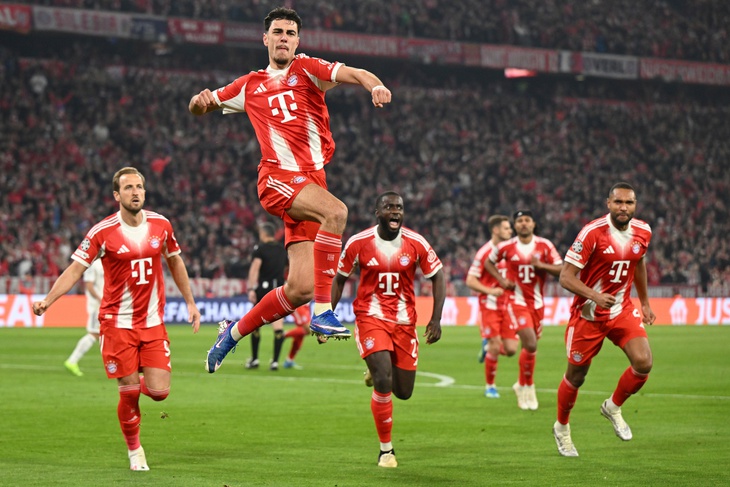 Hạ Real Madrid tỉ số 4-3, Bayern Munich vào bán kết Champions League