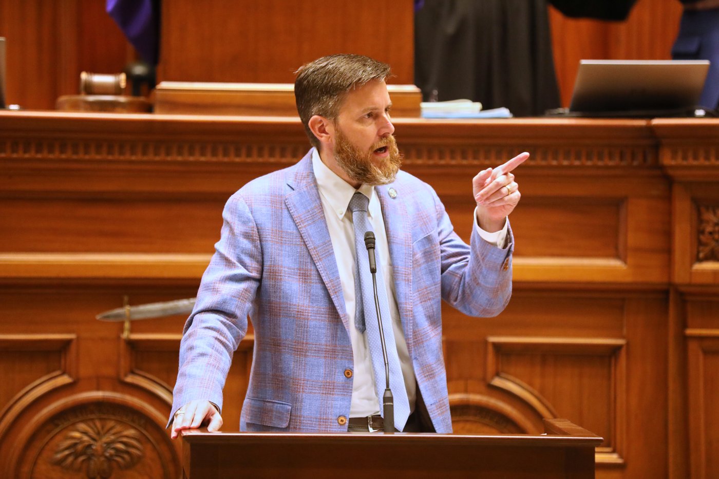 South Carolina Senate protects nearly all monuments and bans adding QR ...