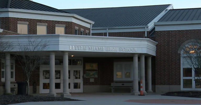 District looks to fill vacant seat after board member quits over online ...