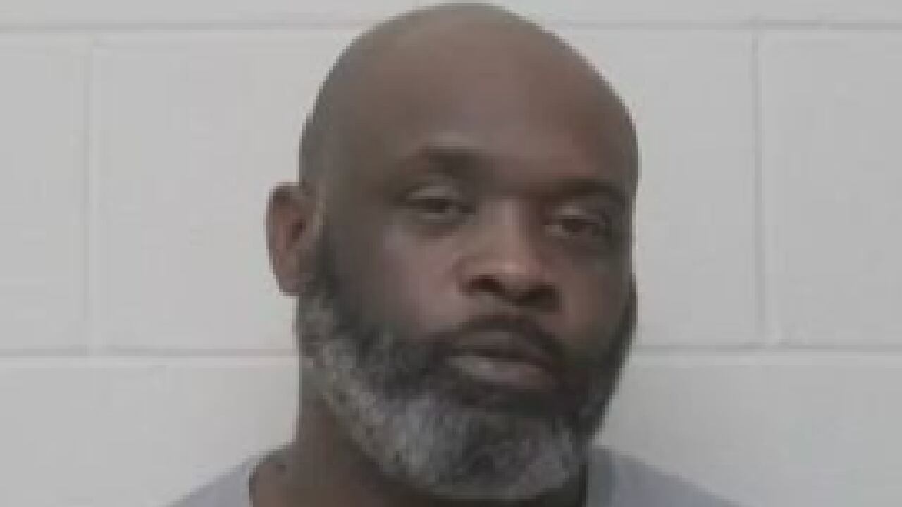 Tri-county task force arrests Cove City man after drug bust