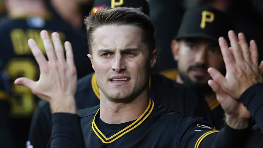 Pirates' Jake Mangum makes highlight reel play vs. Nationals
