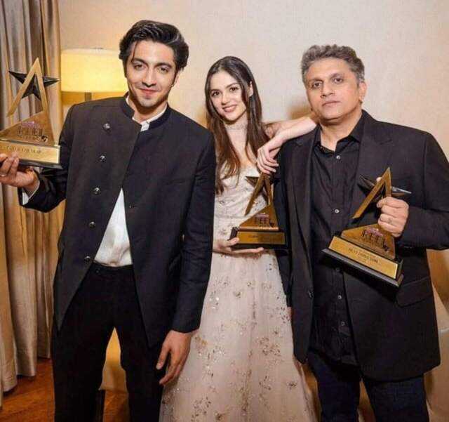 Saiyaara couple reunion: Ahaan to romance Aneet again?