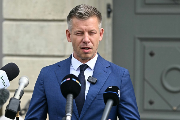 Hungary parliament to convene, Magyar to take over, in early May<br><br>