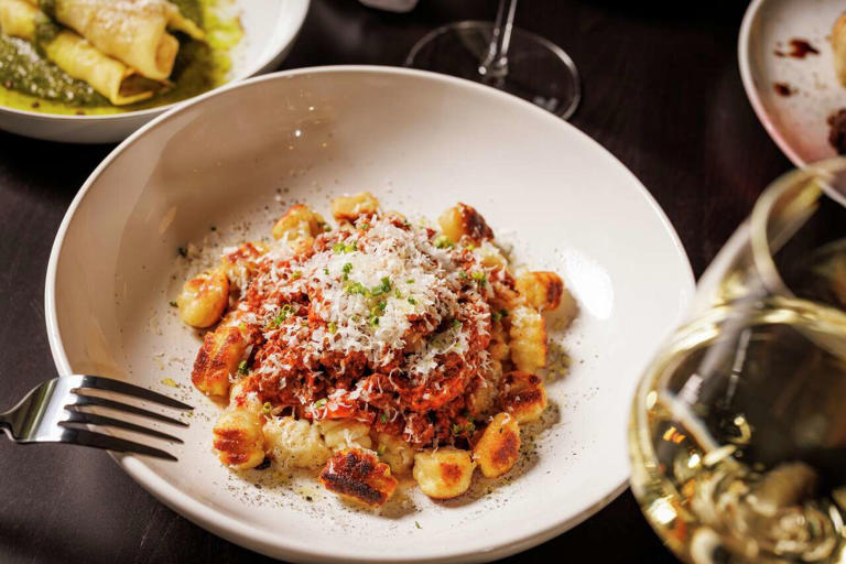 Remember Dallas' 45-year-old Bugatti restaurant? Sibling Italian spot ...