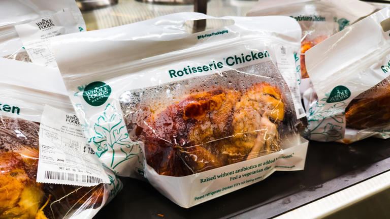 10 rotisserie chicken red flags to watch out for at the grocery store