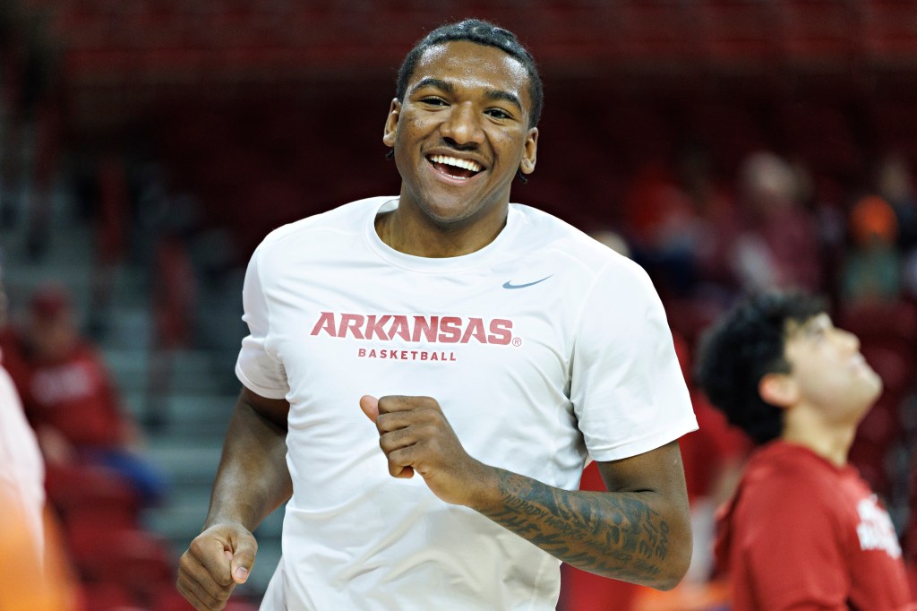 Louisville’s portal blitz continues as Karter Knox commits, 3rd ...
