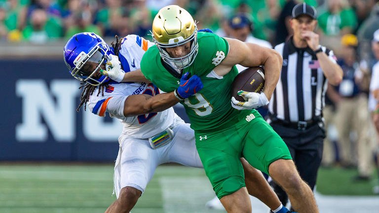 Crowd-sourced 2026 NFL mock draft: Fans make first five picks for Patriots